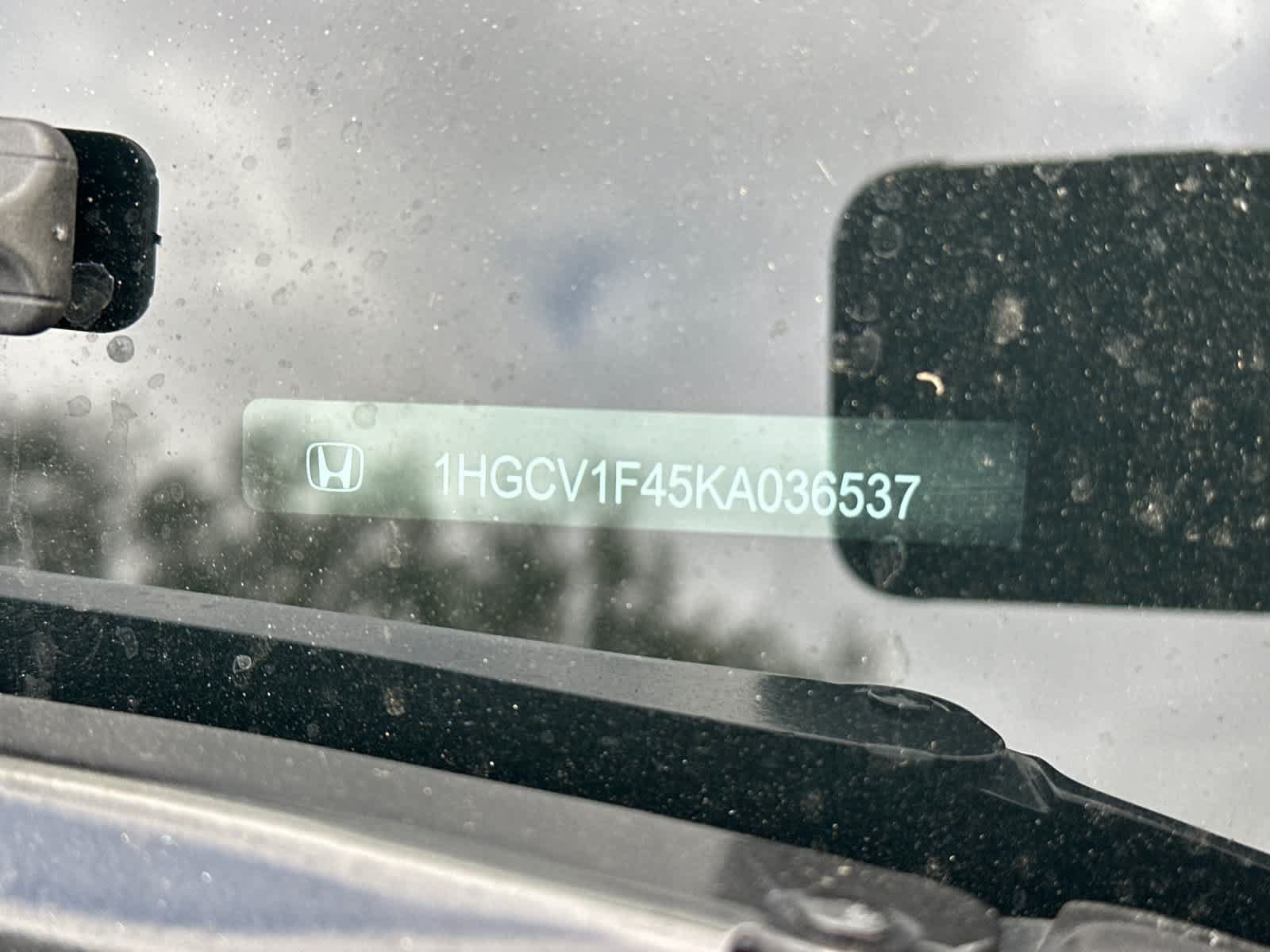 Used 2019 Honda Accord EX image 12
