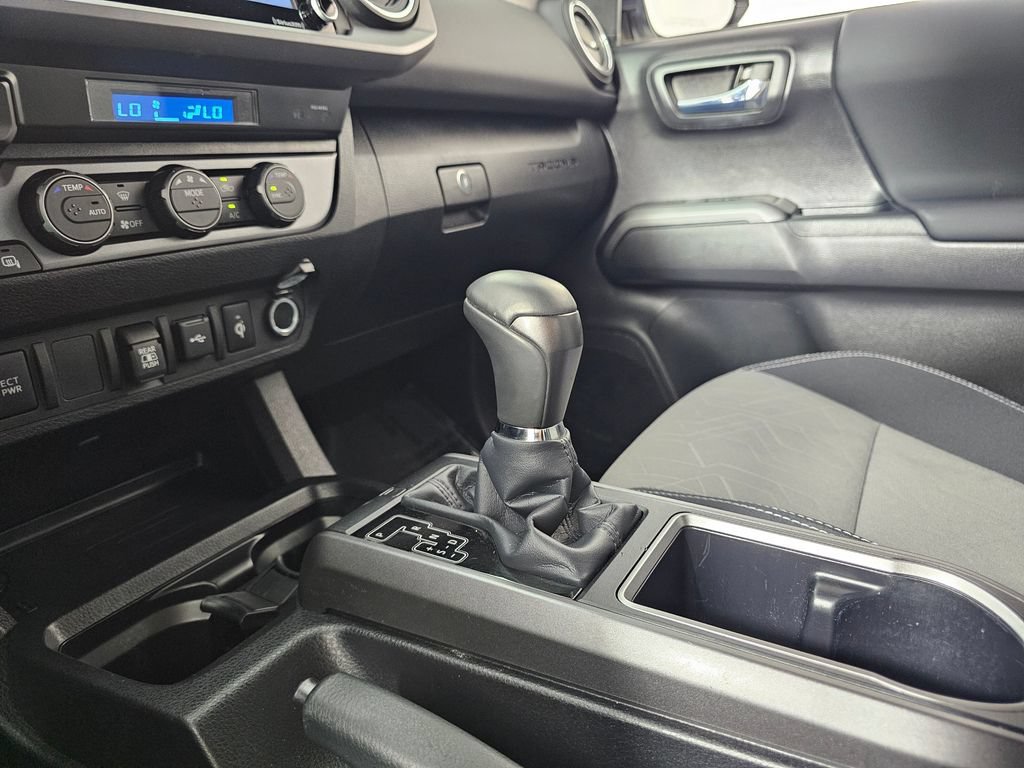 Used 2023 Toyota Tacoma TRD Off-Road AWD/4WD image 27