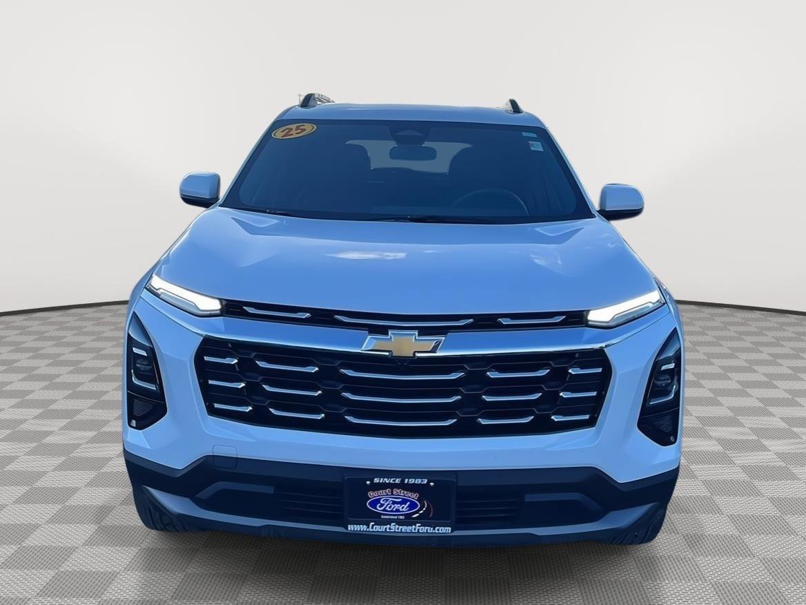 Used 2025 Chevrolet Equinox LT w/ Convenience Package II image 8