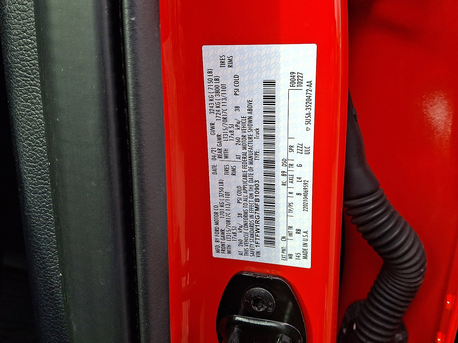 Certified 2021 Ford F150 Raptor w/ Equipment Group 801A High image 27