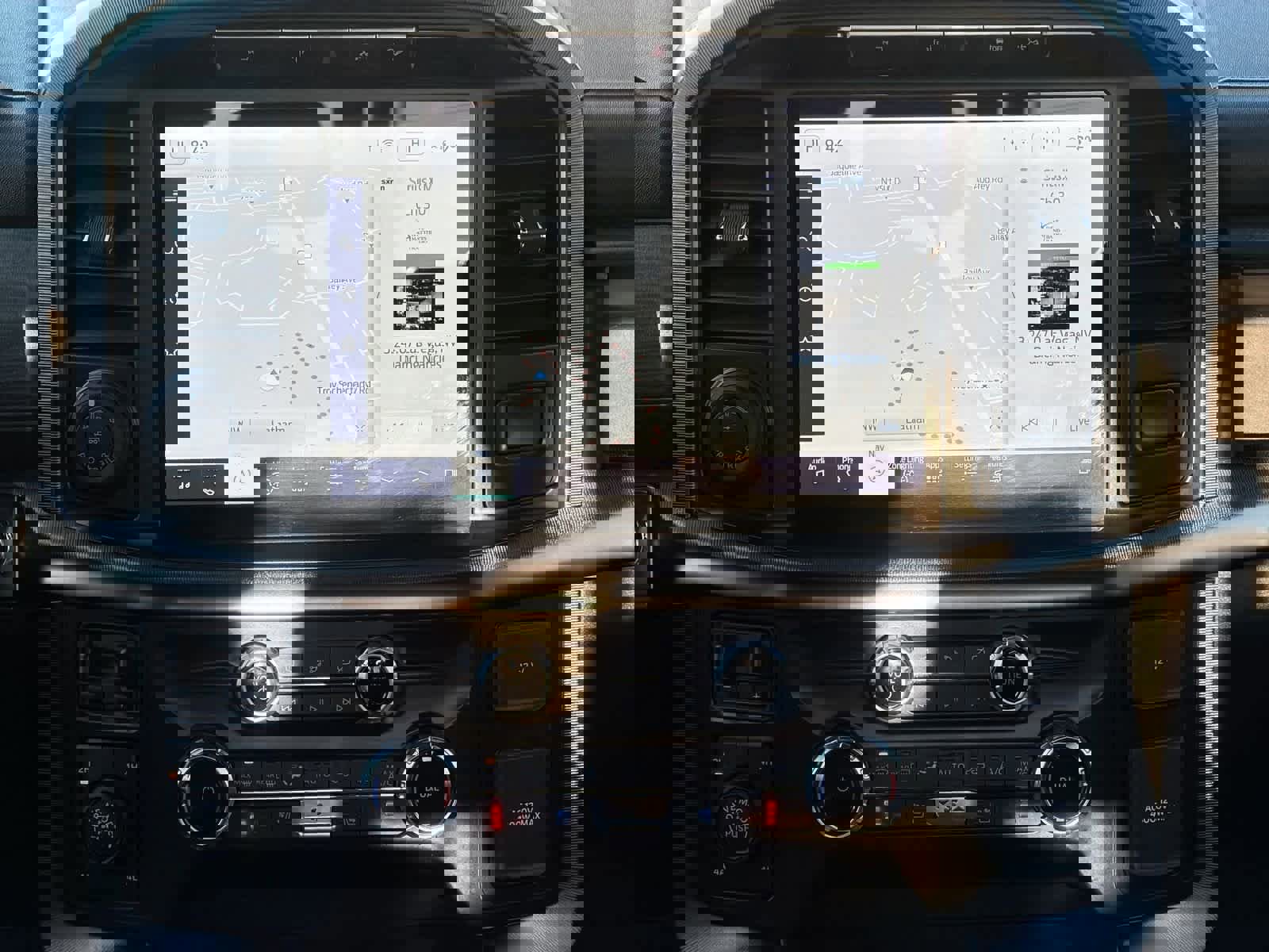 Certified 2023 Ford F150 Platinum w/ Equipment Group 701A High image 28