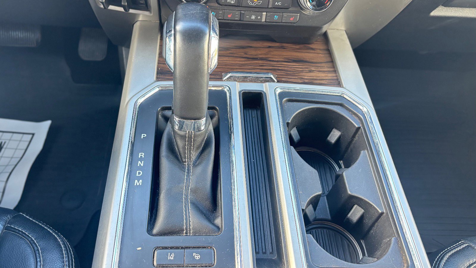 Certified 2019 Ford F150 Lariat w/ Equipment Group 502A Luxury image 55