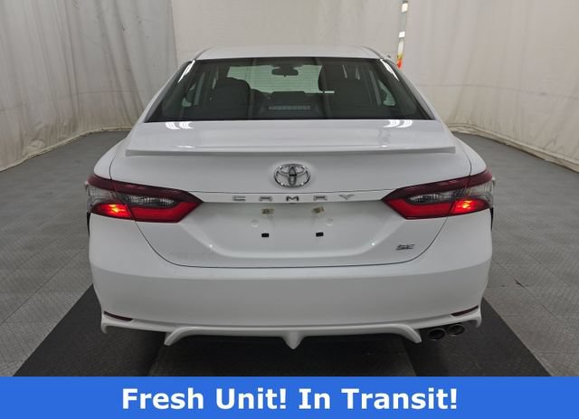 Used 2023 Toyota Camry SE FWD image 10