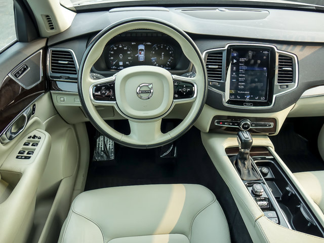 Used 2019 Volvo XC90 T6 Momentum w/ Advanced Package AWD/4WD image 15