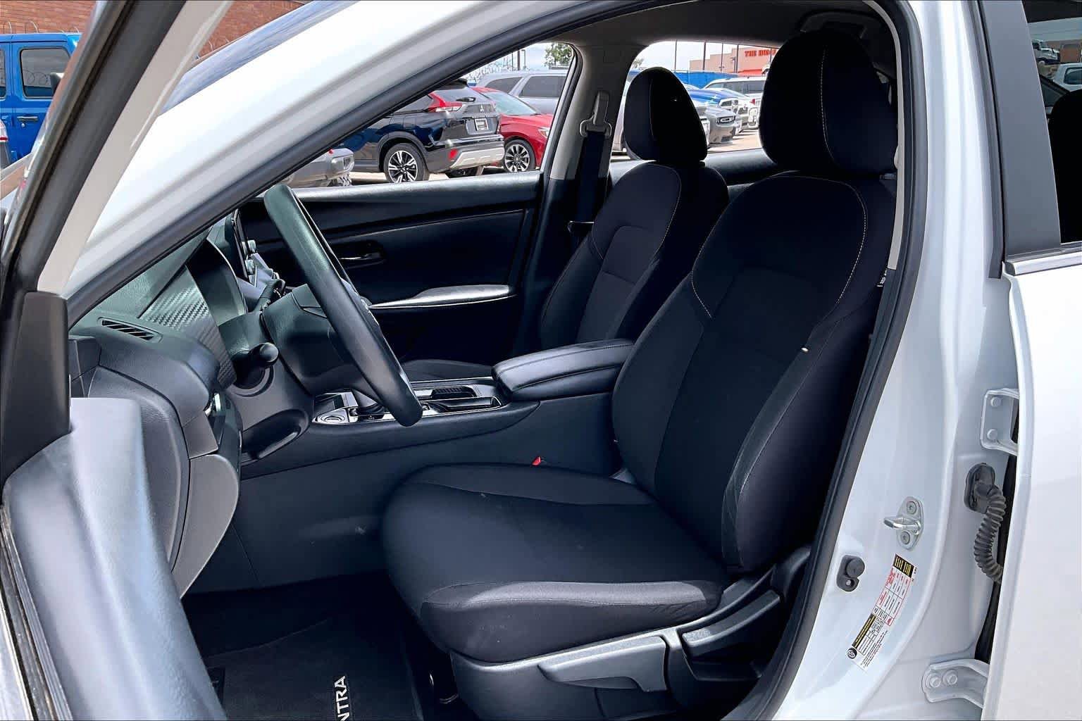 Used 2025 Nissan Sentra S FWD image 8