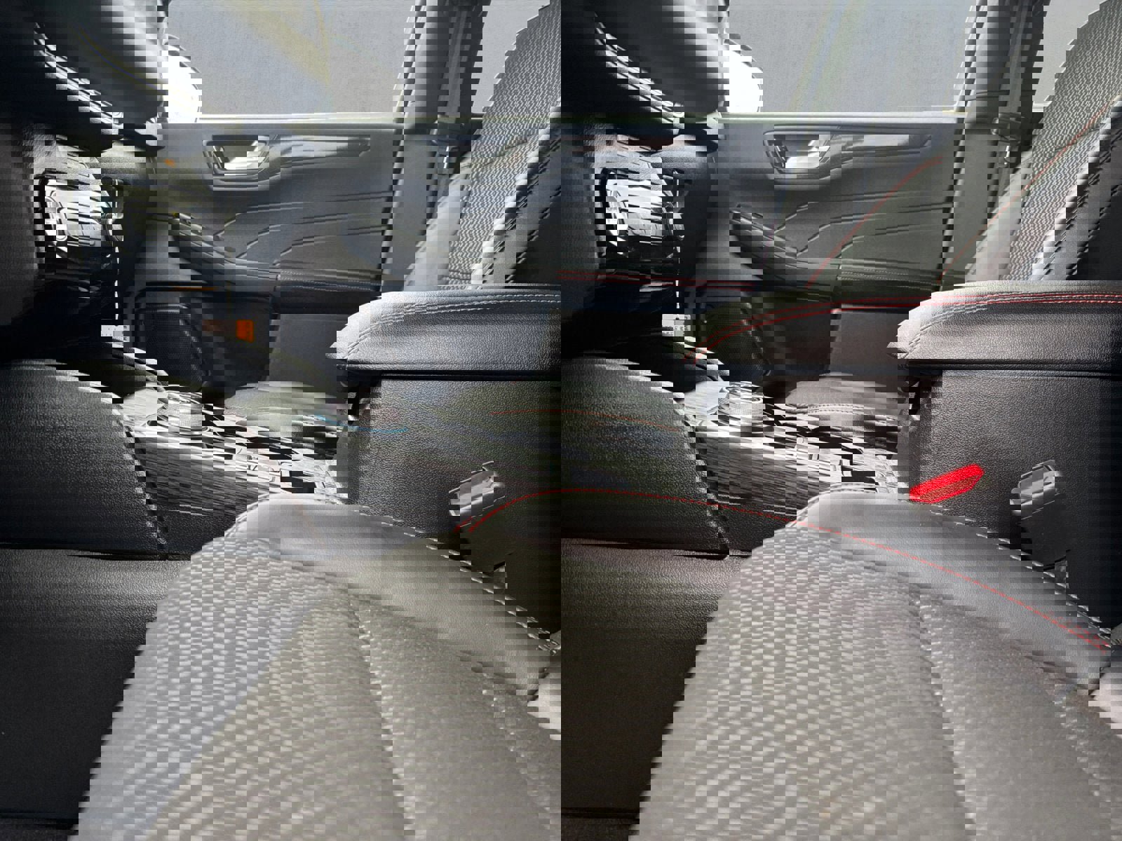 Certified 2024 Ford Escape ST-Line w/ Tech Pack #1 image 22