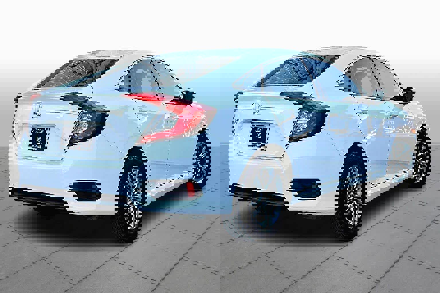 Used 2018 Honda Civic LX image 3