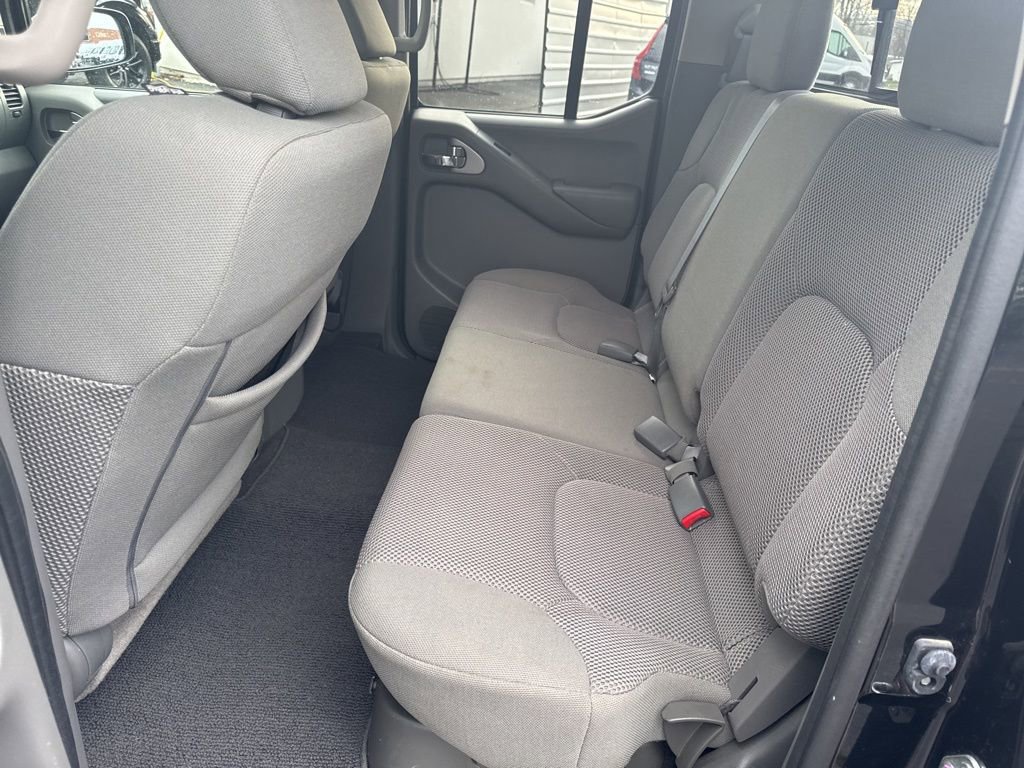 Used 2021 Nissan Frontier SV image 34