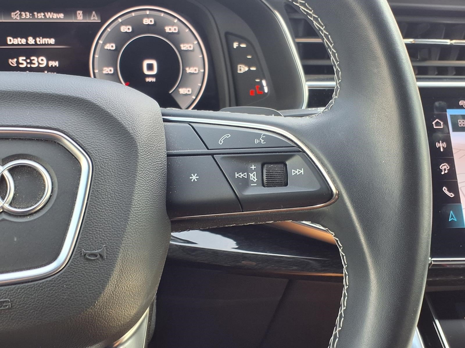Used 2025 Audi Q7 3.0T Premium Plus AWD/4WD image 23