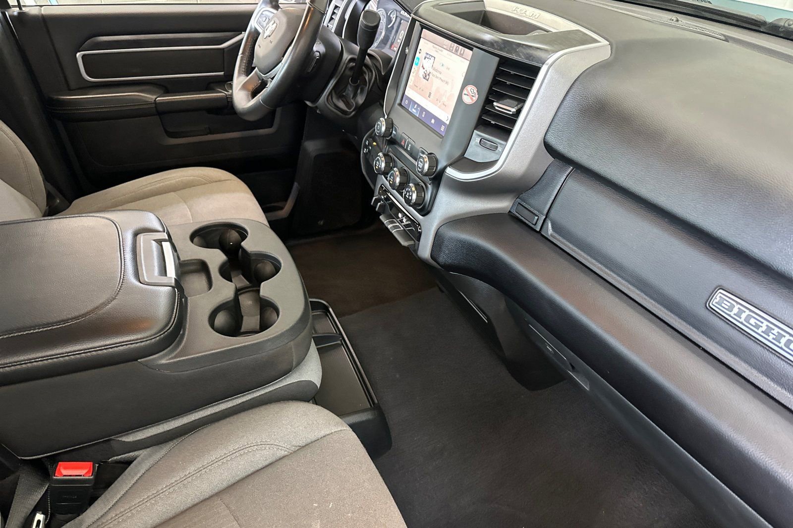 Used 2024 RAM 2500 Big Horn AWD/4WD image 15
