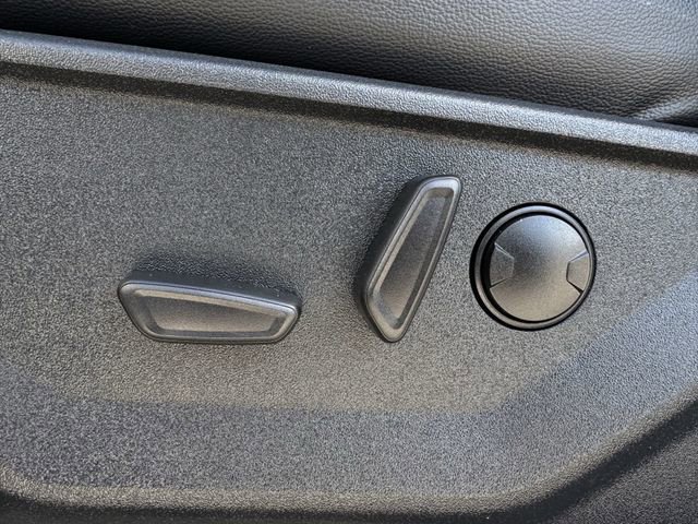 Certified 2025 Ford F150 Lariat w/ Equipment Group 501A Mid image 25