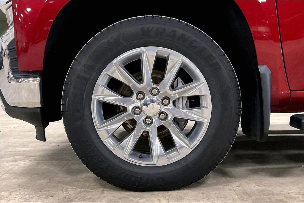 Used 2019 Chevrolet Silverado 1500 LTZ image 11