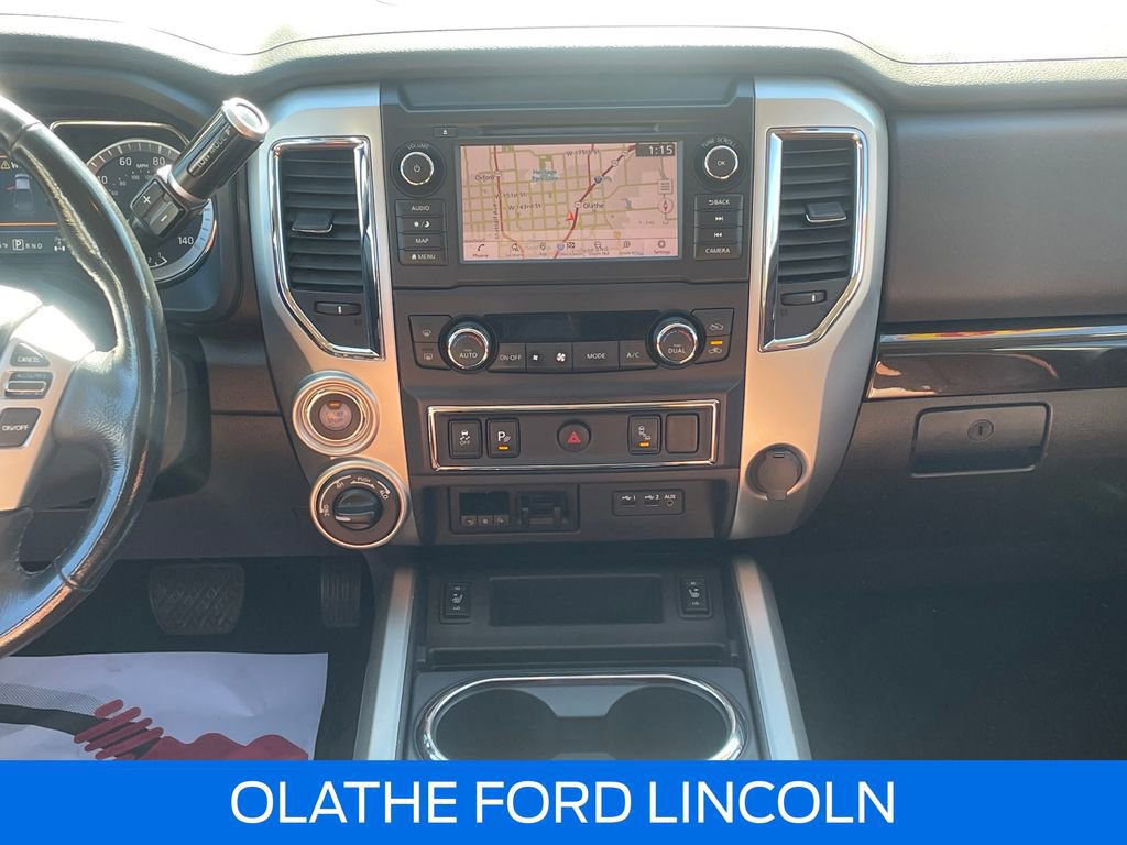 Used 2019 Nissan Titan SV w/ SV Convenience Package image 25