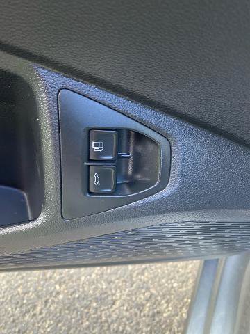Used 2022 Volkswagen Jetta SE FWD image 15