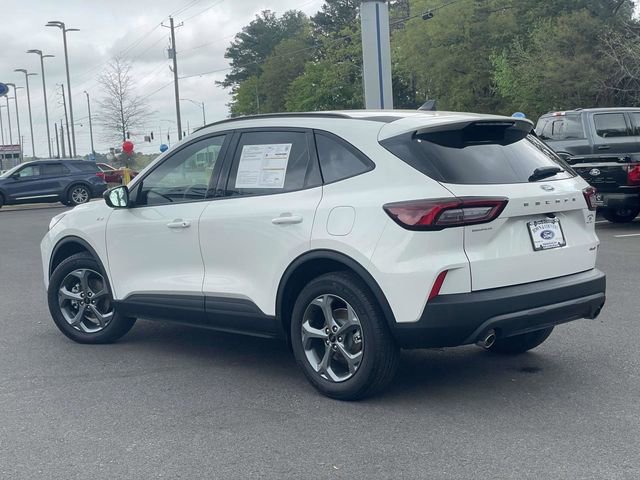 Certified 2025 Ford Escape ST-Line image 3