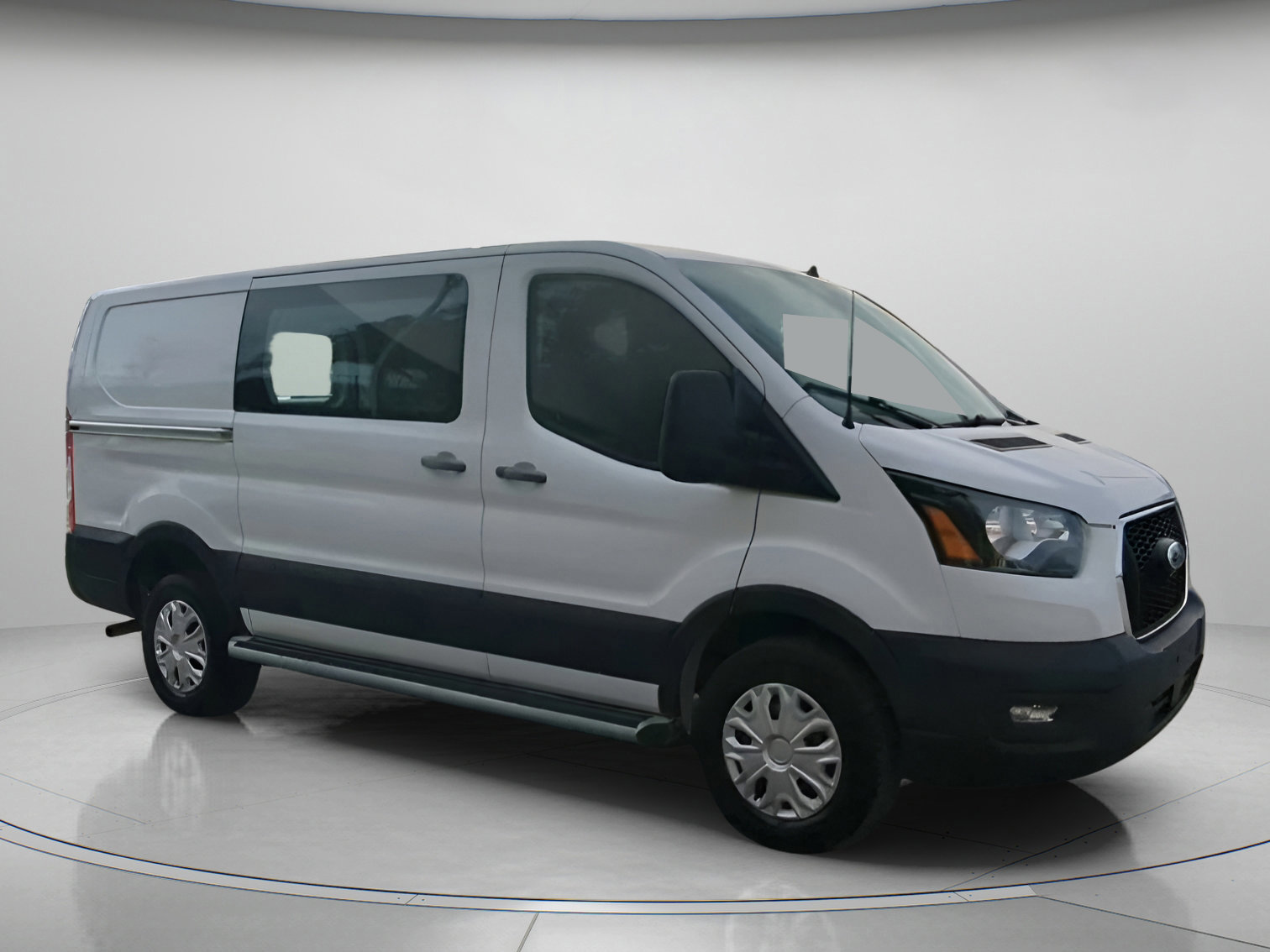 Certified 2024 Ford Transit 250 w/ Exterior Upgrade Package image 31