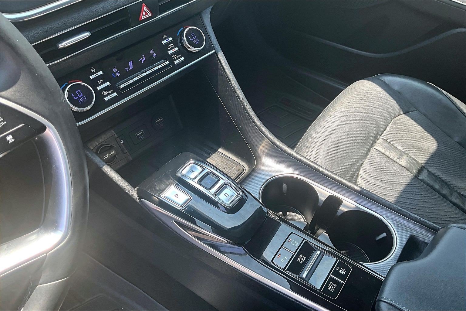 Used 2020 Hyundai Sonata Limited FWD image 18