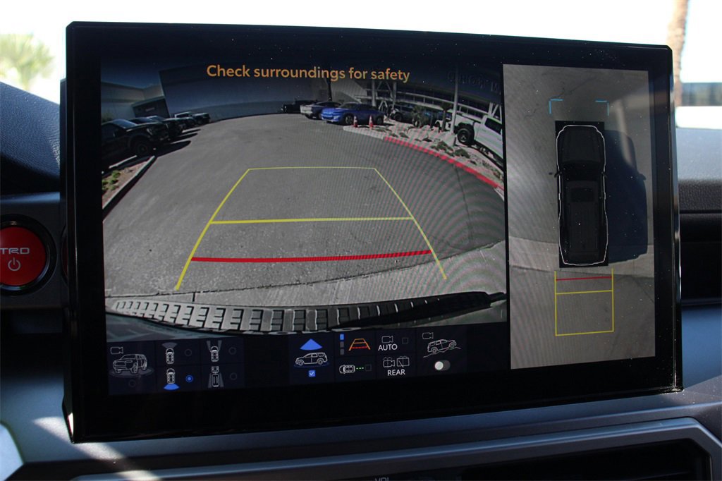 Used 2025 Toyota 4Runner TRD Off-Road Premium w/ Tow Technology Package image 32