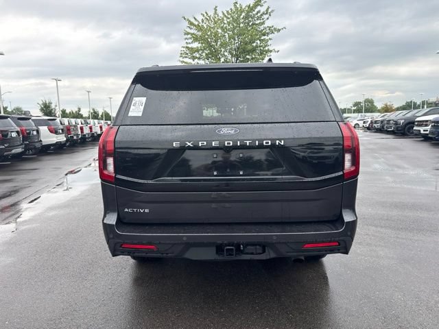 Certified 2025 Ford Expedition Active AWD/4WD image 5