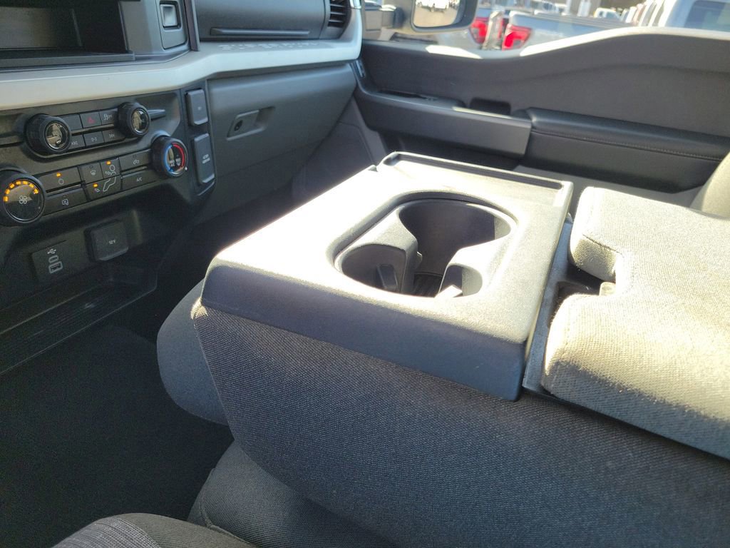 Certified 2025 Ford F250 XLT image 29