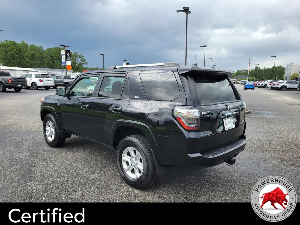 Used 2024 Toyota 4Runner SR5 AWD/4WD image 4