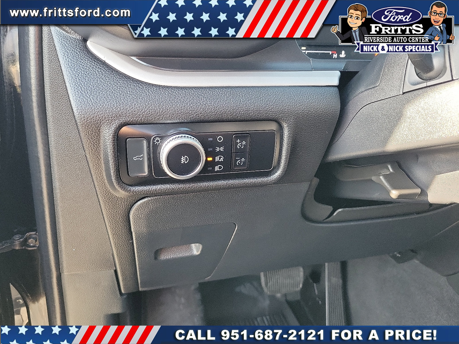 Certified 2023 Ford Explorer XLT w/ Equipment Group 202A RWD image 11