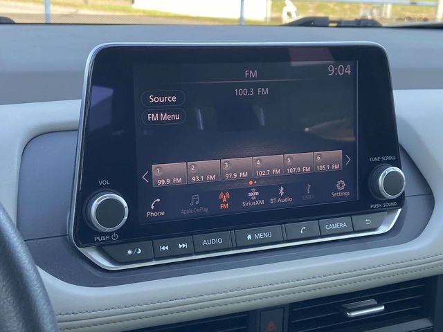 Used 2023 Nissan Rogue SV FWD image 24