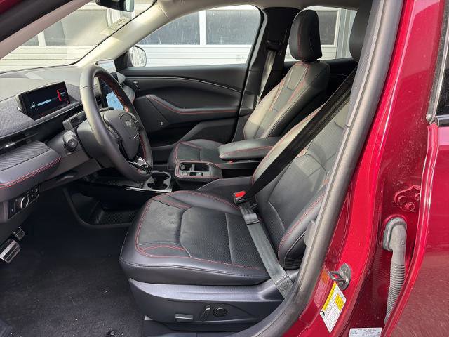 Certified 2025 Ford Mustang Mach-E Premium w/ Sport Appearance Package image 17