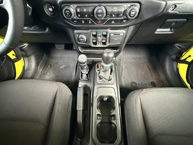 Used 2023 Jeep Gladiator Sport AWD/4WD image 26