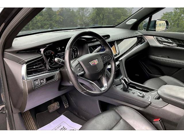 Used 2023 Cadillac XT6 Premium Luxury FWD image 16