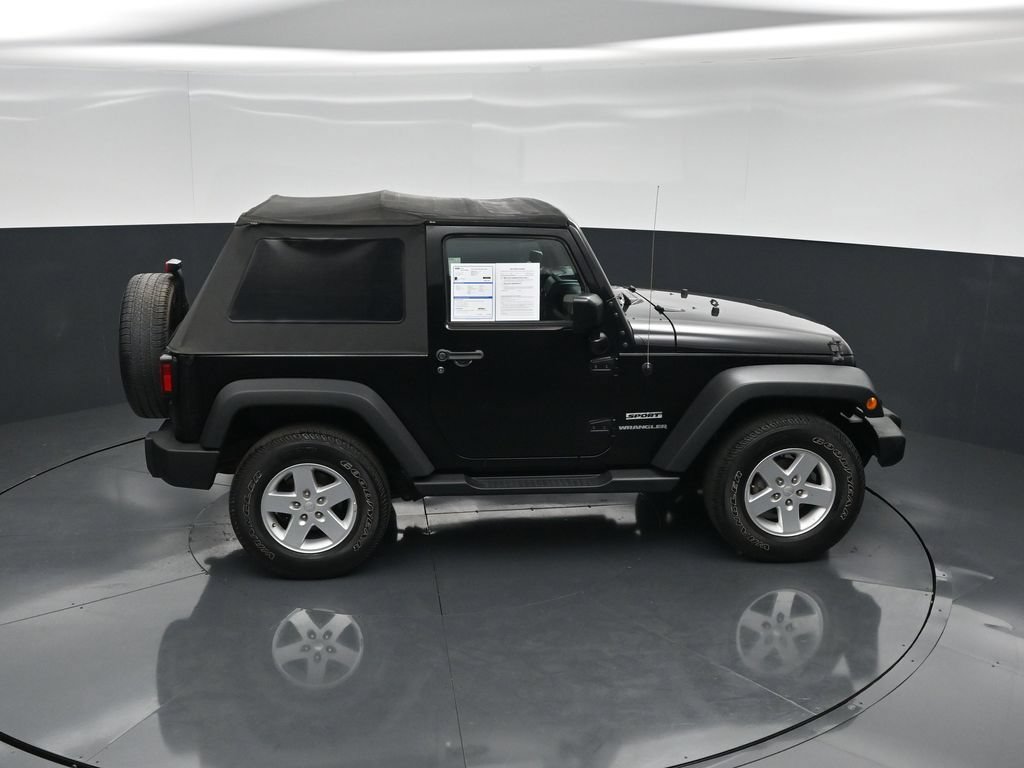 Used 2017 Jeep Wrangler Sport w/ Quick Order Package 24S AWD/4WD image 31