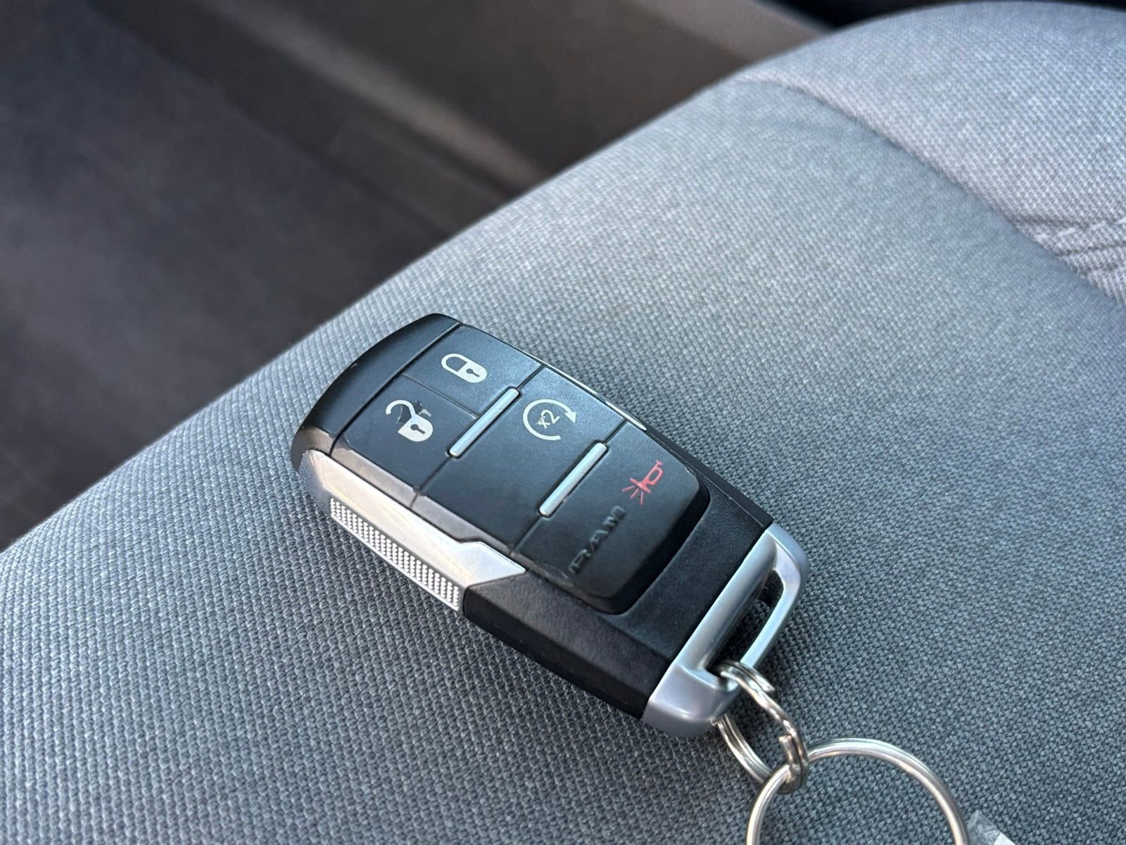 Used 2020 RAM 2500 Big Horn w/ Level 2 Equipment Group image 28