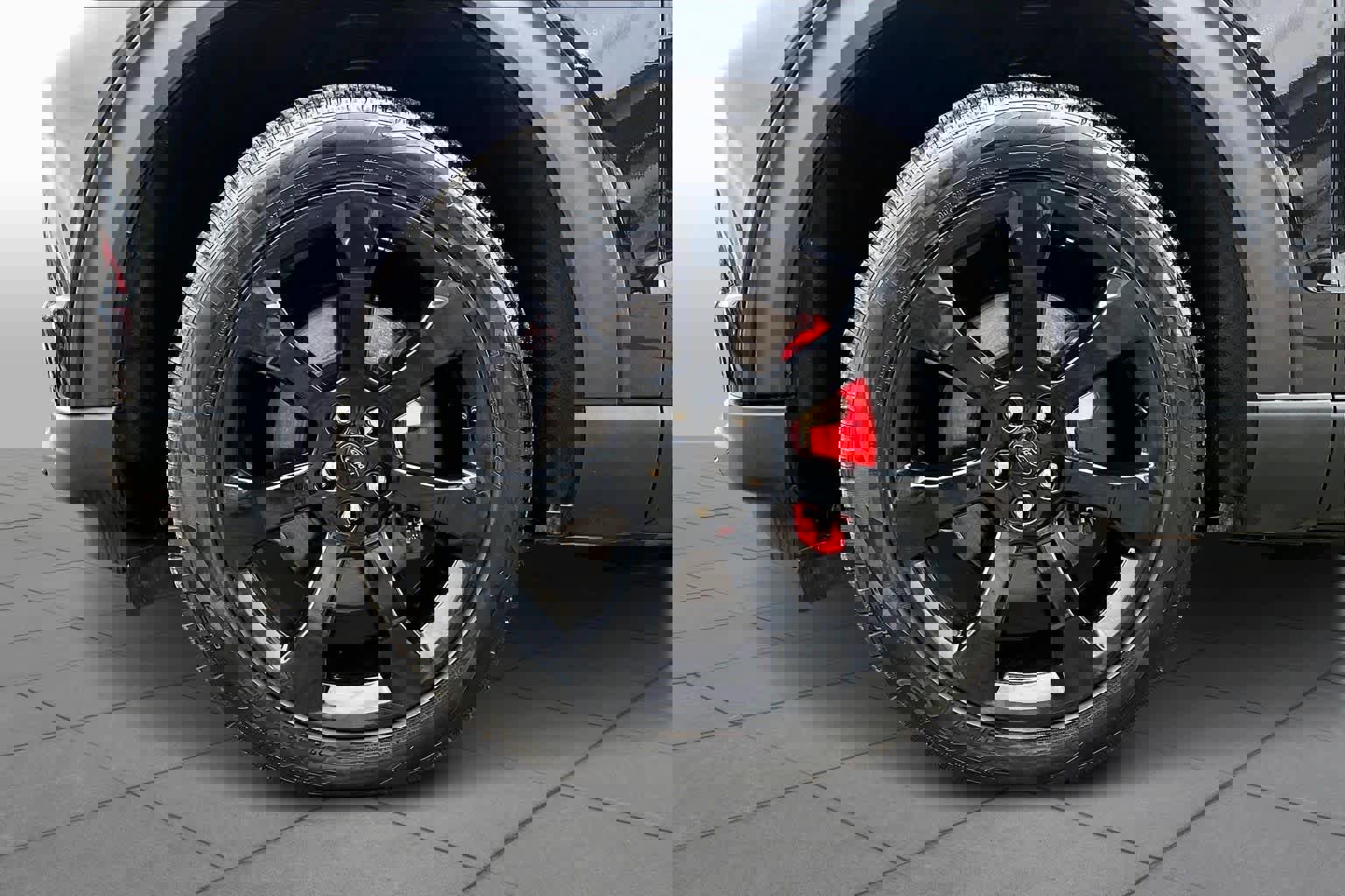 Certified 2022 Ford Explorer ST w/ Equipment Group 401A image 14