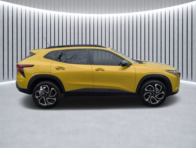 Used 2024 Chevrolet Trax RS w/ Sunroof Package image 5