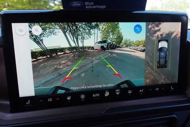 Certified 2025 Ford Bronco Sport Outer Banks w/ Outer Banks Tech Package+ AWD/4WD image 29