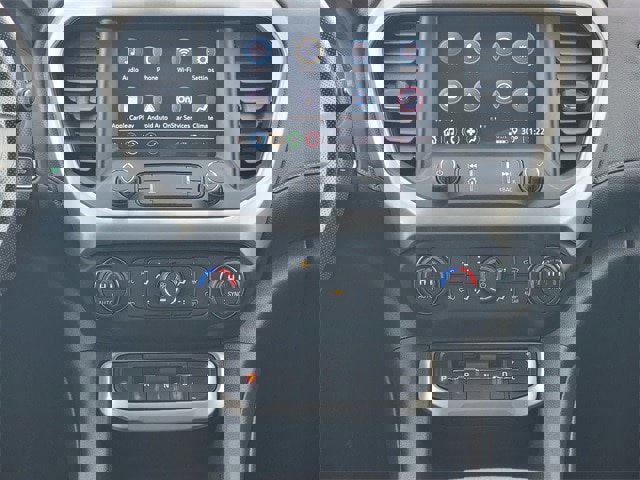 Used 2021 GMC Acadia SLE image 28