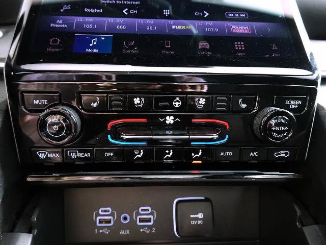 Used 2025 Jeep Grand Cherokee Limited w/ Luxury Tech Group II AWD/4WD image 25
