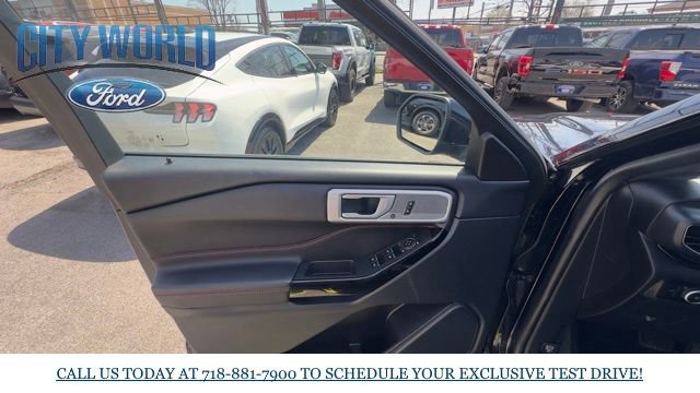 Certified 2023 Ford Explorer ST-Line image 6