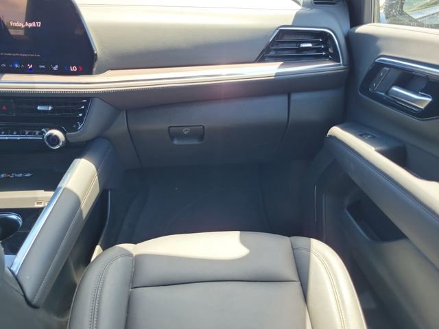 Used 2026 Chevrolet Tahoe LT image 12