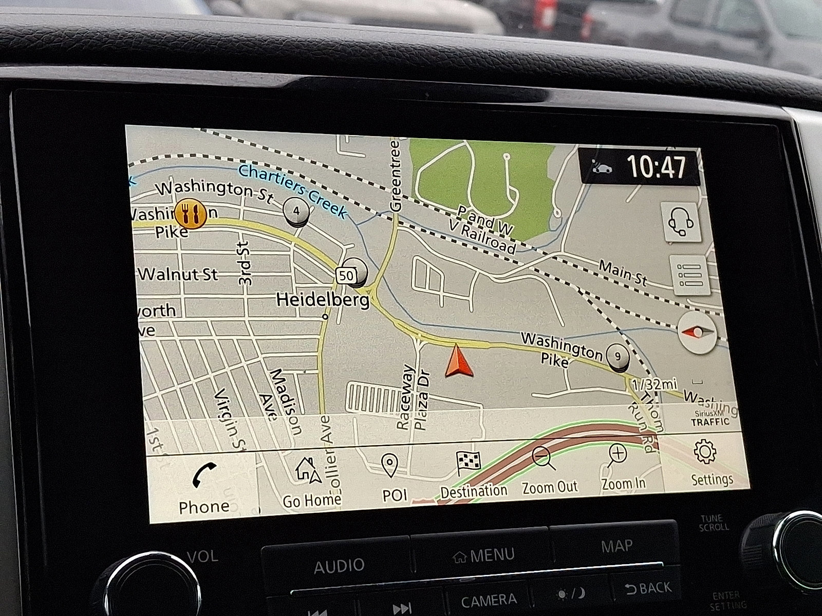 Used 2020 Nissan Titan SV w/ SV Convenience Package image 16