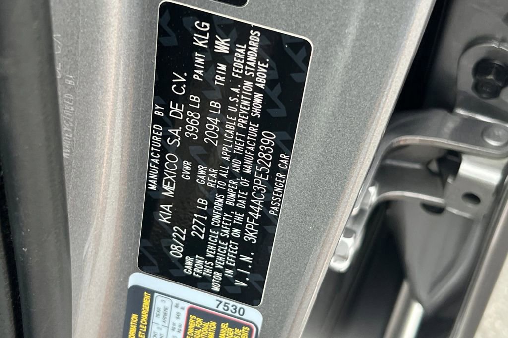 Used 2023 Kia Forte GT image 32