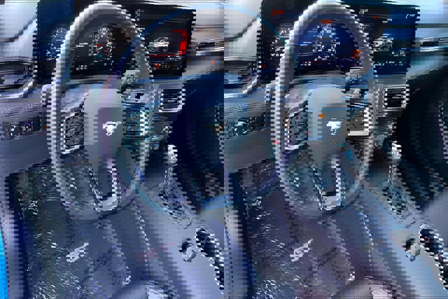 Certified 2025 Ford Mustang GT Premium image 5