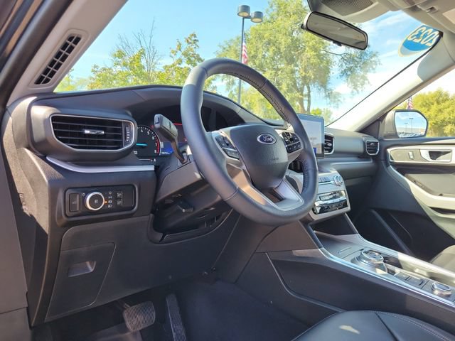 Certified 2023 Ford Explorer XLT w/ Equipment Group 202A AWD/4WD image 10