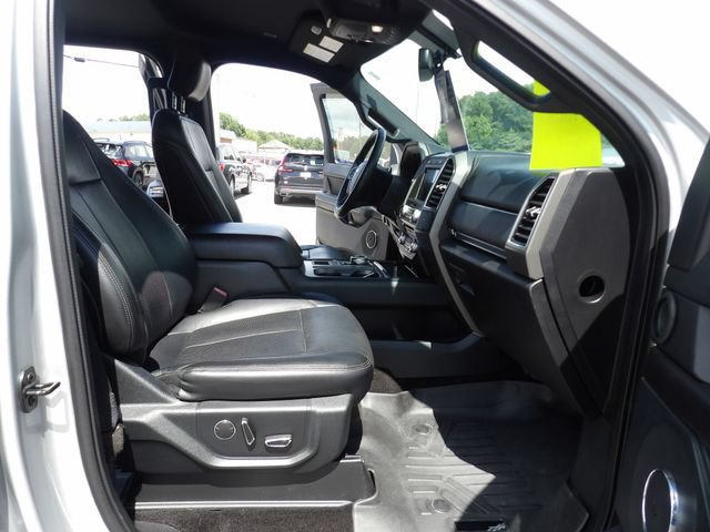Certified 2018 Ford Expedition XLT w/ Equipment Group 202A RWD image 38