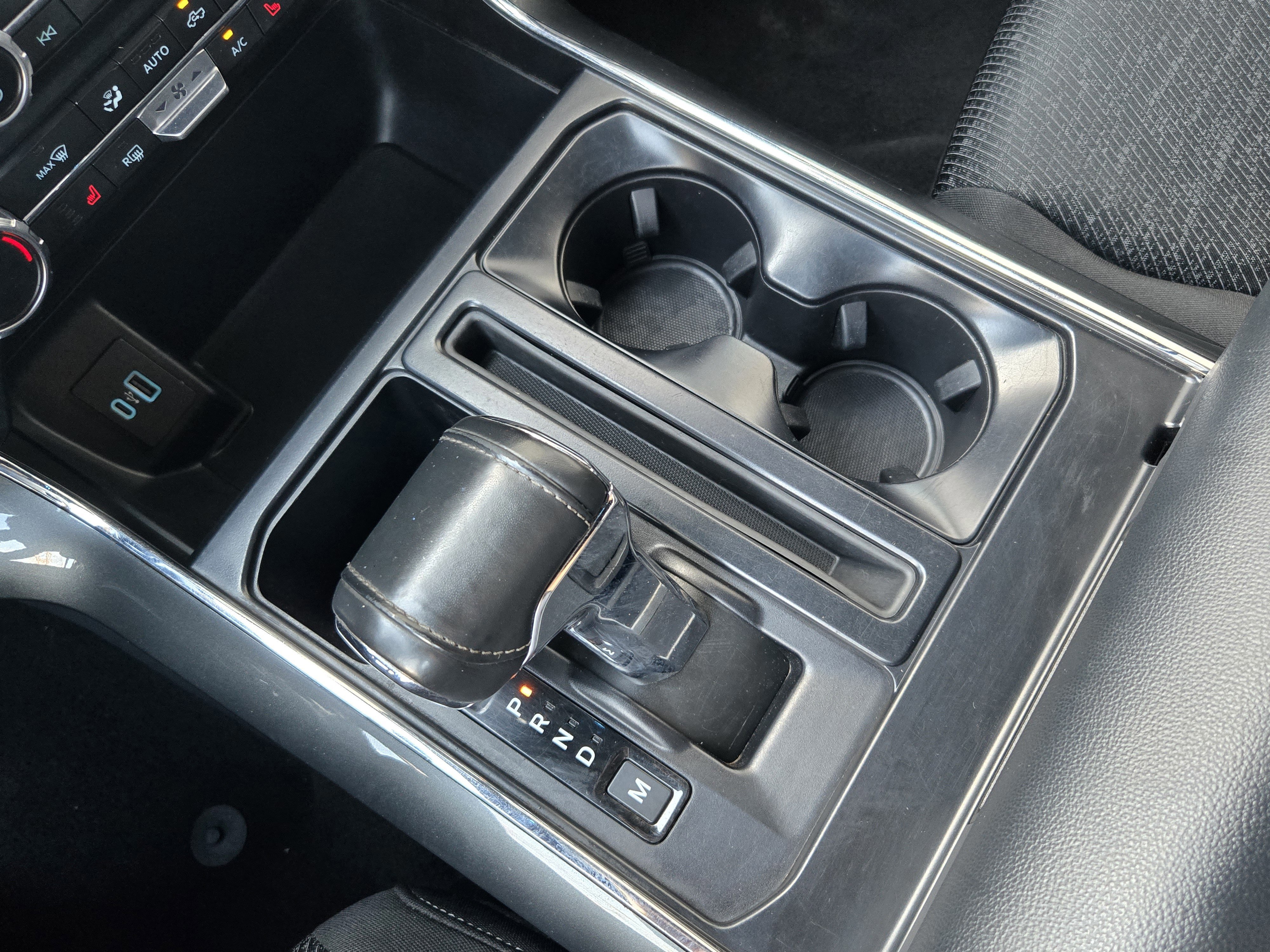 Certified 2022 Ford F150 XLT w/ Equipment Group 302A High image 15