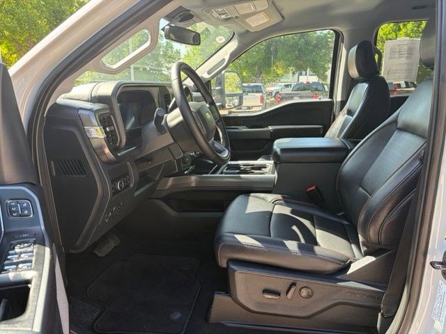 Certified 2025 Ford F250 Lariat AWD/4WD image 20