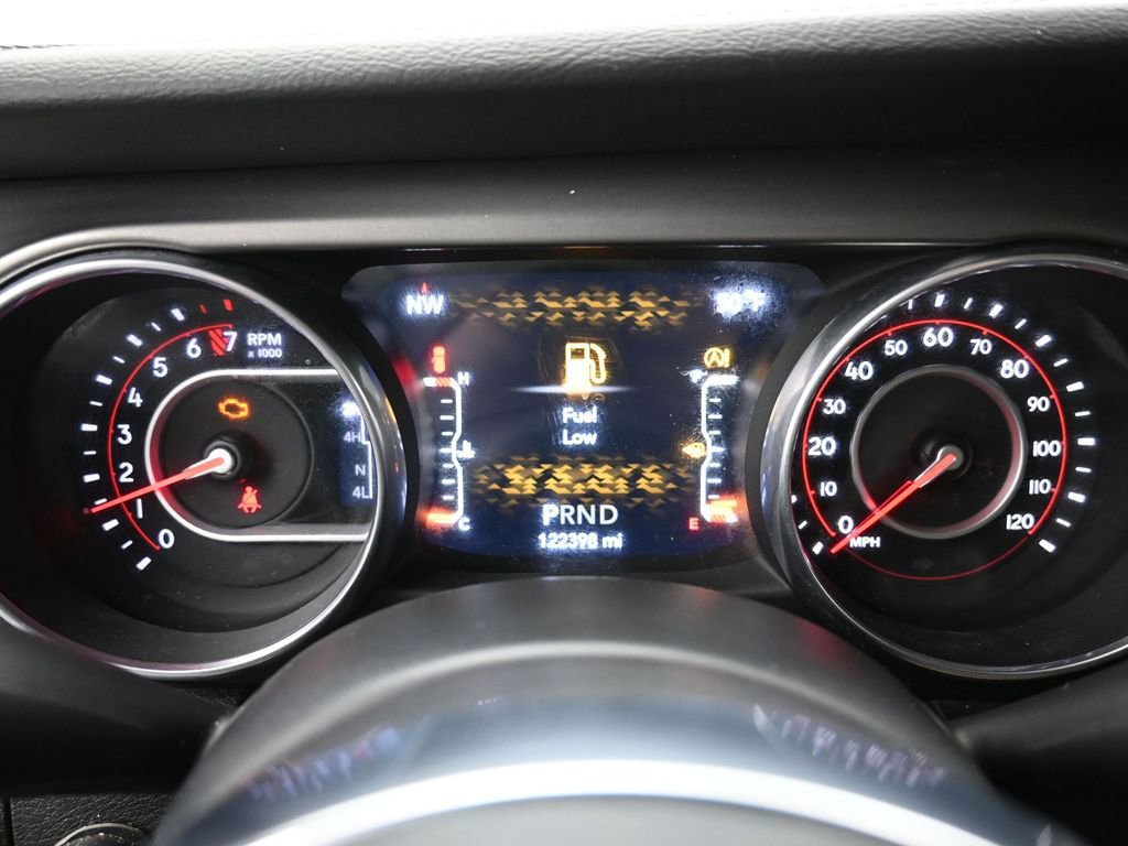 Used 2018 Jeep Wrangler Unlimited Rubicon image 6