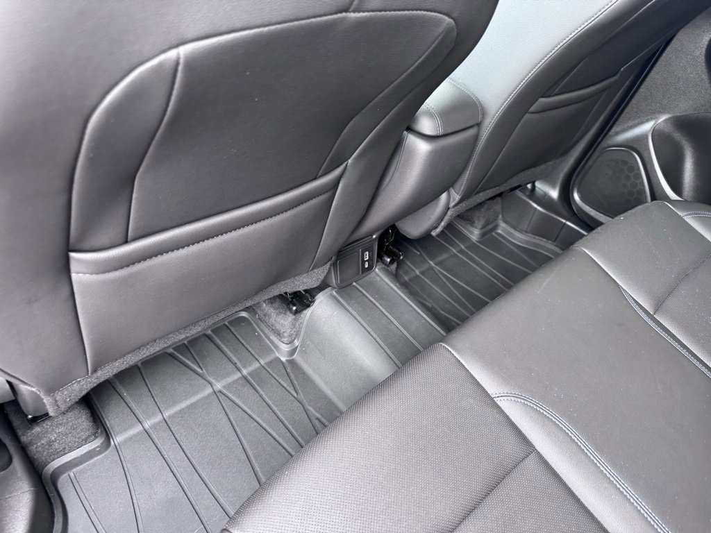 Used 2025 Buick Encore GX Sport Touring image 21