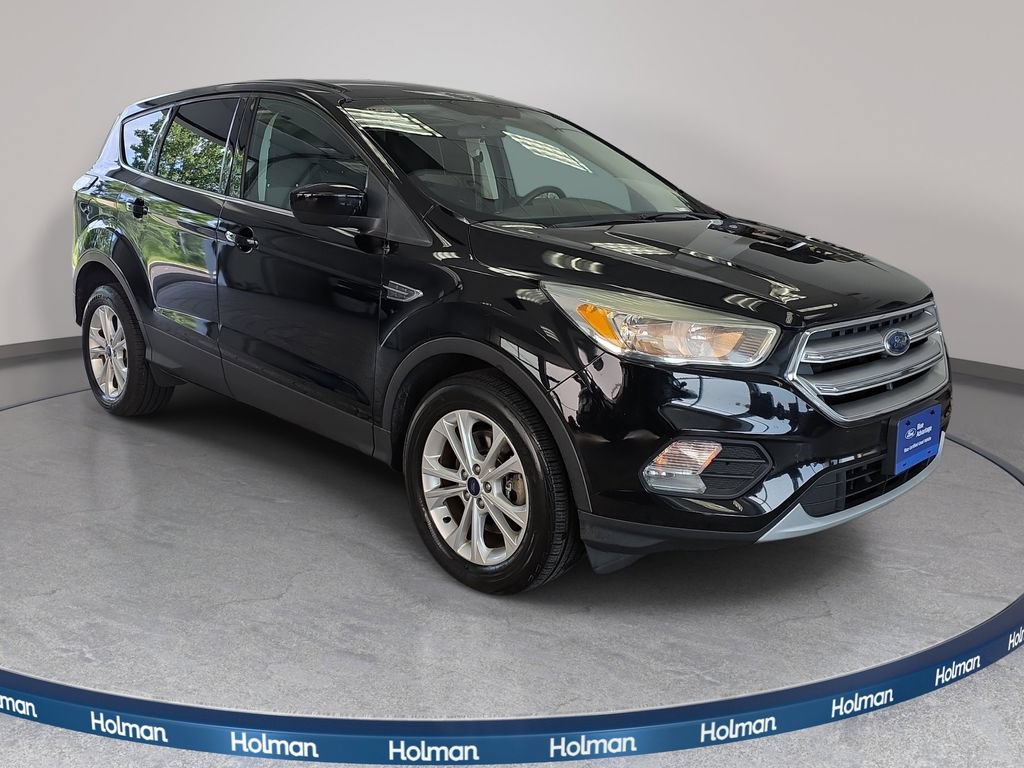 Certified 2017 Ford Escape SE AWD/4WD image 3