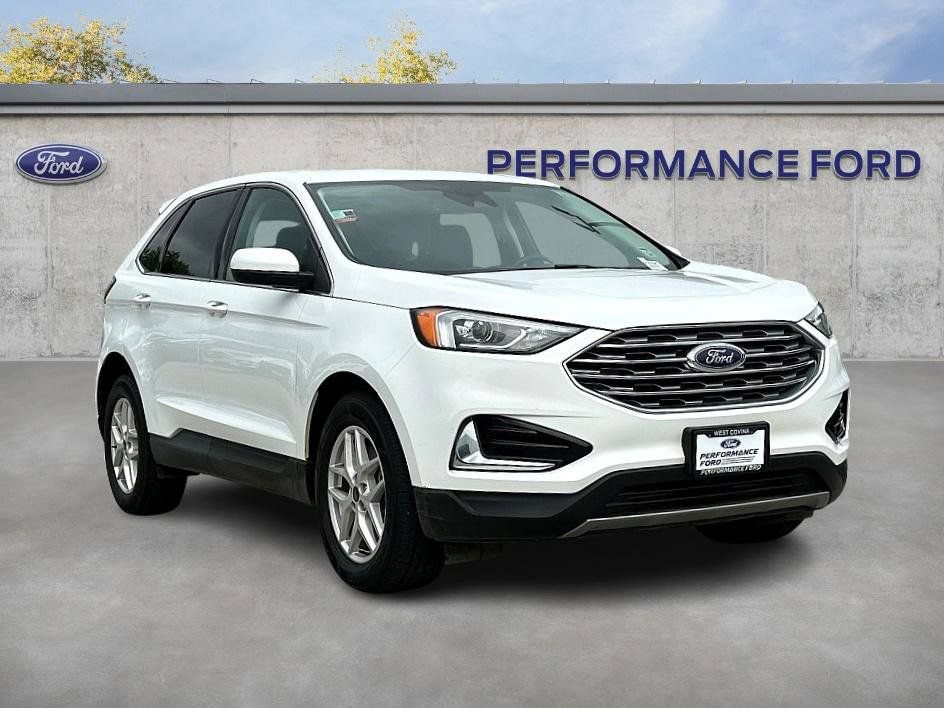 Certified 2022 Ford Edge SEL AWD/4WD image 4